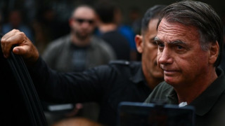 Βραζιλία: Στο νοσοκομείο ο Μπολσονάρου - Έπεσε και χτύπησε στο κεφάλι ενώ κοιμόταν