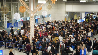 Πώς χειρίστηκε η ΥΠΑ το μπλακάουτ στα αεροδρόμια: Προμηθεύεται νέους πομποδέκτες και συστήματα VCS
