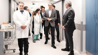 Επίσκεψη Μητσοτάκη στον «Άγιο Σάββα»: Σε τρεις μήνες από τώρα δεν θα έχουμε αναμονές στα χειρουργεία