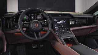 Οι οθόνες στα αυτοκίνητα εξελίσσονται σε πρόβλημα