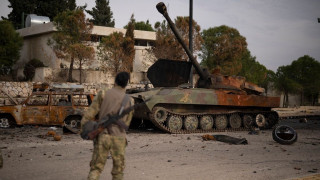 Συρία: Τανκ χτύπησε ρεπόρτερ την ώρα ζωντανής μετάδοσης στο Χαλέπι