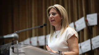 Στάση αναμονής αλλά και αιχμές από το ΠΑΣΟΚ για το «κόμμα» Καρυστιανού