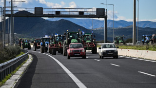Αποκλεισμοί επ΄αόριστον από τους «σκληρούς» των μπλόκων: Συσκέψεις και εισηγήσεις για κλιμάκωση