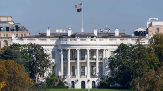 Κρίσιμη σύσκεψη στο Λευκό Οίκο για το μέλλον της Γροιλανδίας - Η στρατηγική σημασία του νησιού