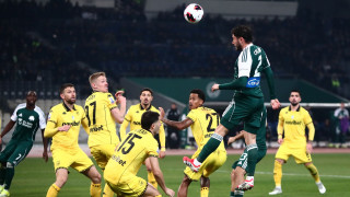 Ο Μπακασέτας με χατ - τρικ έστειλε τον Παναθηναϊκό στα ημιτελικά του Κυπέλλου, 3-0 τον Άρη