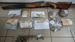 Έντεκα συλλήψεις για παράνομα καπνικά προϊόντα - Η δράση των δύο εγκληματικών οργανώσεων