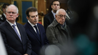 Χρυσοχοΐδης: Διατηρούμε ζωντανή τη μνήμη των θυμάτων της τρομοκρατίας