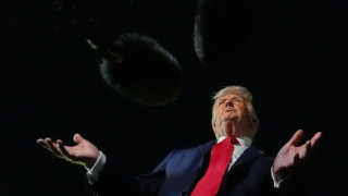 Ο Τραμπ έτοιμος να «κατακτήσει» και το Νταβός - Γροιλανδία, δασμοί, Ουκρανία και το... άγνωστο