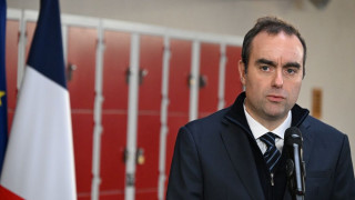 Συνταγματικός ελιγμός από την κυβέρνηση της Γαλλίας: Χωρίς ψηφοφορία θα «περάσει» ο προϋπολογισμός