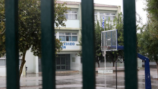 Ποια σχολεία θα μείνουν κλειστά λόγω κακοκαιρίας - Τι αποφάσισαν Δήμοι και Περιφέρειες της χώρας