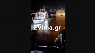 Εικόνες καταστροφής στην Εύβοια - Μεγάλα προβλήματα στο λιμάνι της Κύμης