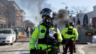 Μινεσότα: Νέα βίντεο ρίχνουν φως στις συνθήκες θανάτου του Πρέτι - Τι ξέρουμε για το όπλο που είχε