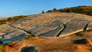 Η πιο αλλόκοτη καλλιτεχνική πόλη της Ιταλίας ζητά μια δεύτερη ζωή