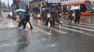 Καιρός: Έρχεται νέο «κύμα» με βροχές από την Πέμπτη: Η ανάρτηση Τσατραφύλλια