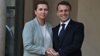 Συνάντηση Μακρόν με τους πρωθυπουργούς Δανίας - Γροιλανδίας στο Παρίσι