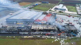 Νέο βίντεο ντοκουμέντο από τη στιγμή της έκρηξης στο εργοστάσιο της «Βιολάντα»