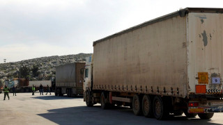 «Στοπ» από τη Συρία σε τουρκική αυτοκινητοπομπή με ανθρωπιστική βοήθεια για το Κόμπανι