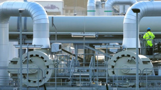 Γιατί οι ενεργειακοί όμιλοι διστάζουν να «πατήσουν τη σκανδάλη» για νέες επενδύσεις σε FSRU