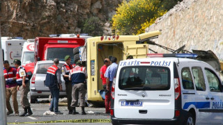 Τουρκία: Τροχαίο δυστύχημα με λεωφορείο στην Αττάλεια - Οκτώ νεκροί και 26 τραυματίες