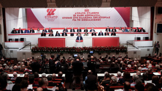 Κουτσούμπας: «Όλο και πιο κοντά ο κίνδυνος γενικευμένου πολέμου» - Η νέα Κεντρική Επιτροπή