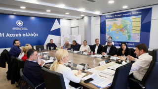 Σύσκεψη στην Περιφέρεια Αττικής για τις δεξαμενές στο Πέραμα - Στόχος η απομάκρυνσή τους
