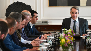 Μητσοτάκης: Προτεραιότητα η εκρίζωση της ευλογιάς - Η συζήτηση για εμβολιασμό αποπροσανατολίζει