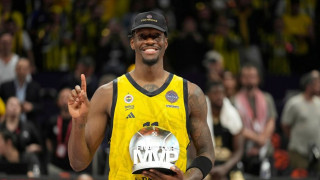 Στον Παναθηναϊκό ο Νάϊτζελ Χέιζ Ντέιβις - Το ανακοίνωσε ο Δημήτρης Γιαννακόπουλος