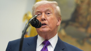 «Τρικλοποδιά» Τραμπ σε ιστορική απόφαση για το κλίμα: «Θεμέλιο της πράσινης Νέας Απάτης»