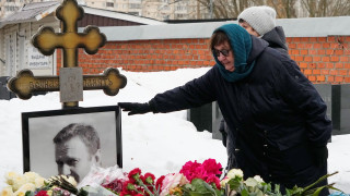 Δικαιοσύνη για τον γιο της ζητεί η μητέρα του Αλεξέι Ναβάλνι