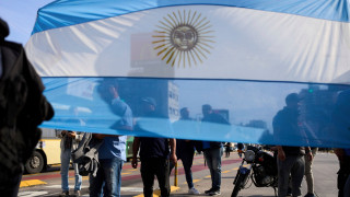 Αργεντινή: Με 24ωρη απεργία απαντά η γενική συνομοσπονδία εργατών στο εργασιακό νομοσχέδιο Μιλέι