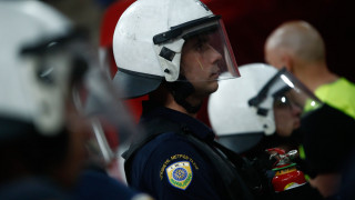 Τρεις συλλήψεις για την επίθεση κατά αστυνομικών σε αγώνα ποδοσφαίρου - Ανάμεσά τους πρόεδρος ομάδας