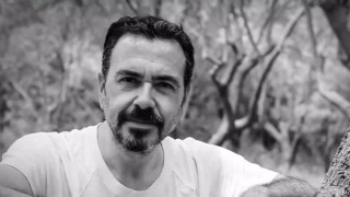 Θλίψη για τον μοντέρ του Μega Κ. Κοσμίδη - Πέθανε στο αυτοκίνητό του στη διαδρομή για το νοσοκομείο