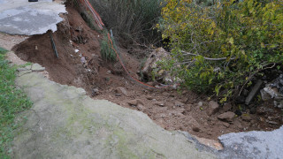 Εκκενώθηκαν δύο οικισμοί στον Ταΰγετο: Κατολισθήσεις και καθιζήσεις δρόμων