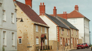 Το χωριό στην βρετανική Κορνουάλη όπου βρέχει συνεχώς από τις 30 Δεκεμβρίου - Το ρεκόρ που κρατά