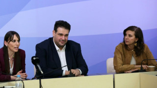 Μνημόνιο συνεργασίας υπουργείου Εσωτερικών με Google για την εκπαίδευση του προσωπικού στο ΑΙ