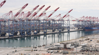 Ο παγκόσμιος δασμός Τραμπ 10% και το «όχι» του Ανώτατου Δικαστηρίου: Η επόμενη μέρα και τα ερωτήματα