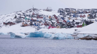 Ο Τραμπ στέλνει στη Γροιλανδία πλωτό νοσοκομείο: «Για να φροντίσει ανθρώπους που είναι άρρωστοι»