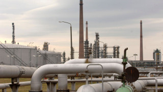 ΕΕ: Δεν υπάρχει κίνδυνος έλλειψης πετρελαίου διαβεβαιώνει η Κομισιόν την Ουγγαρία και την Σλοβακία