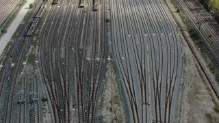 «Ασφαλής αλλά υπολειτουργεί»: Εργαζόμενοι μιλούν για τα προβλήματα και τις ελλείψεις στο σιδηρόδρομο