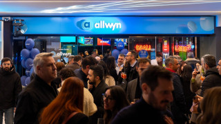 Λαμπερά εγκαίνια για το κατάστημα Allwyn στην Allwyn Arena