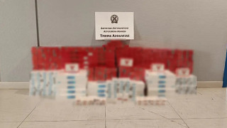 Ελ. Βενιζέλος: Χειροπέδες σε 54χρονο που είχε στις αποσκευές του λαθραία καπνικά προϊόντα
