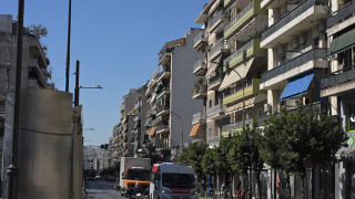 Πειραιάς: Μαρτυρίες γειτόνων για την 17χρονη που έπεσε από τον πέμπτο όροφο - Τι εξετάζεται