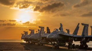 Μέση Ανατολή: Εκκενώνονται πρεσβείες, ενισχύονται οι δυνάμεις στην περιοχή – Εκατέρωθεν επιθέσεις