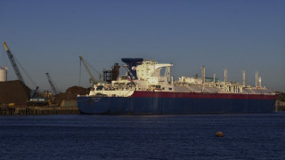 Ναυάγιο πλοίου που μετέφερε LNG ανοικτά της Λιβύης - Η Ρωσία κατηγορεί την Ουκρανία