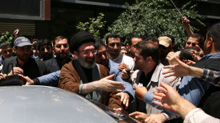 Ποιος είναι ο  Μοτζτάμπα Χαμενεΐ ο γιος και φερόμενος διάδοχος του ανώτατου ηγέτη του Ιράν