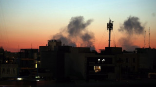 Σφυροκόπημα του Ισραήλ σε Τεχεράνη, Βηρυτό - Αντίποινα του Ιράν σε χώρες του Κόλπου