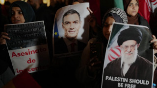 Τελικά με ποιο Ιράν «είμαστε»; Τα στρατόπεδα και ο νέος «εμφύλιος»