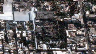 Καμπανάκι Τραμπ για αντίποινα από το Ιράν: Βίντεο από το χτύπημα στο καταφύγιο Χαμενεϊ