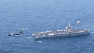 ΗΠΑ: Το Πολεμικό Ναυτικό θα αρχίσει να συνοδεύει πλοία μέσω των Στενών του Ορμούζ