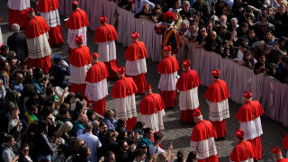 Αμερικανός καρδινάλιος εξανέστη με βίντεο του Λευκού Οίκου για τον πόλεμο στο Ιράν